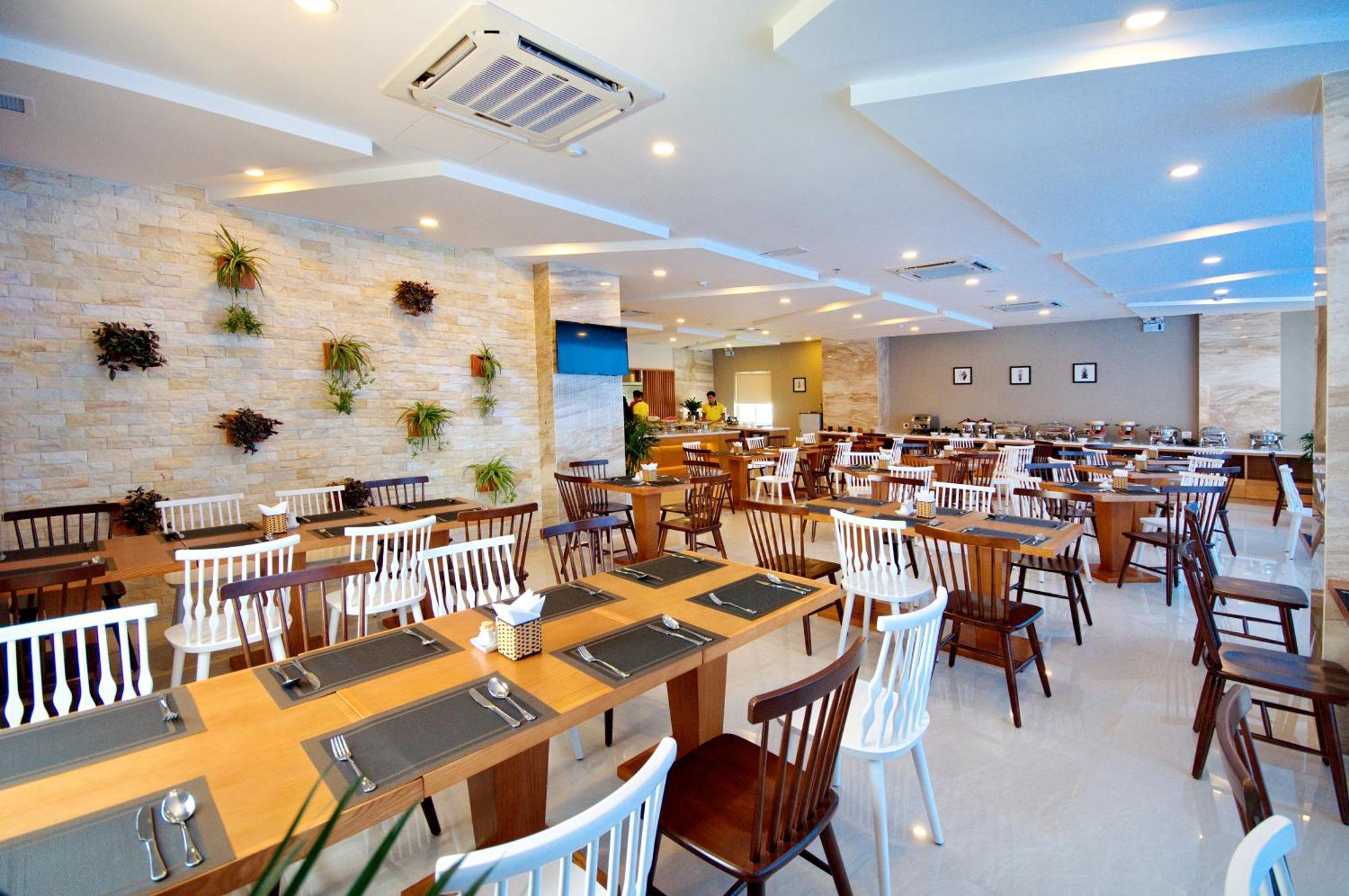 Gibson Hotel Nha Trang Exterior photo