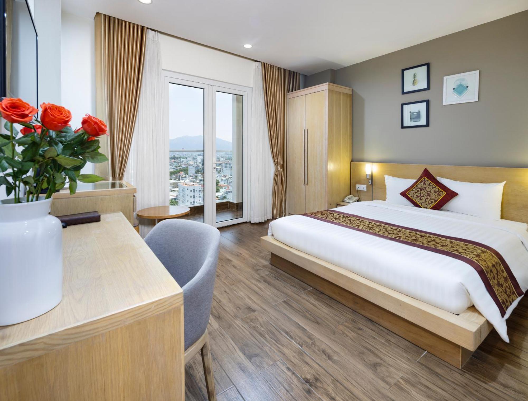 Gibson Hotel Nha Trang Exterior photo